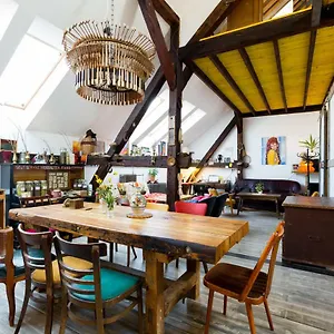 Auberge de jeunesse Nest 