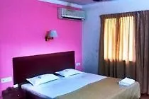 Hotel Srinivas Kochi 2*,